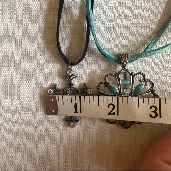 Vintage Suede Chain Necklaces Black Cross Pendants & Turquoise Flower - Picture 5 of 8
